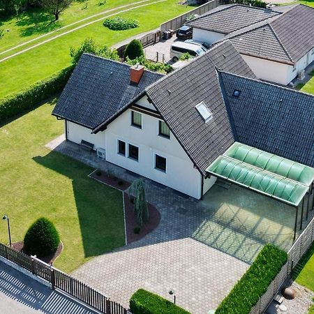Villa Vili Limbus Bagian luar foto